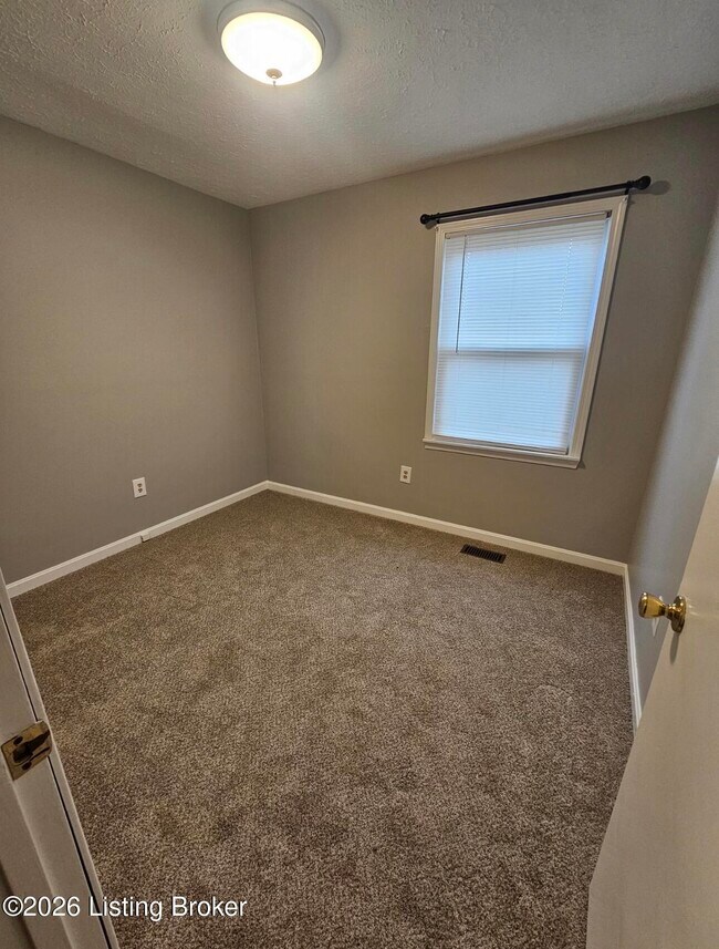 Building Photo - 1110 Keane Ave