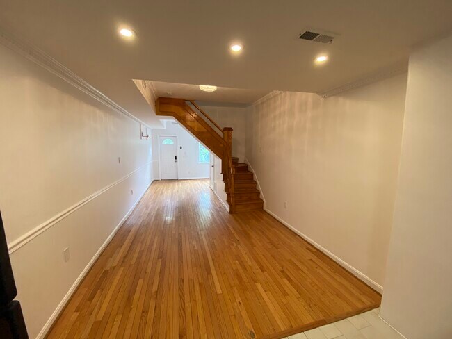 Foto del edificio - 1520 New Jersey Ave NW
