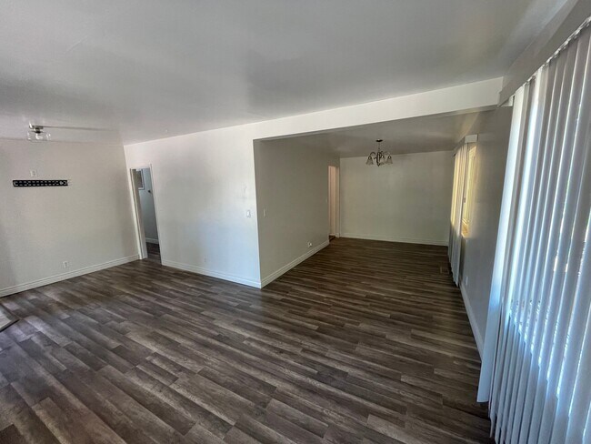 Foto del edificio - 377 Tusher St