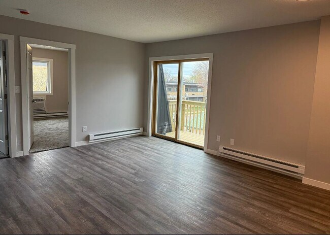 Foto del edificio - 900 Caledonia St