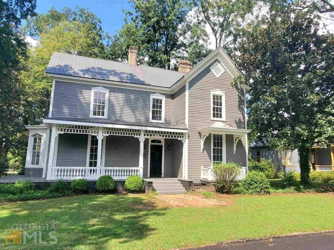 205 N 2nd St, Madison, GA 30650 House Rental in Madison, GA