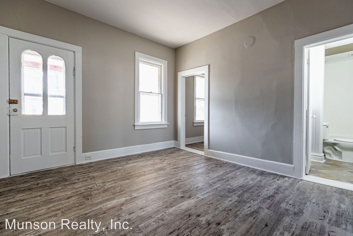 Foto principal - 210 Caledonia St
