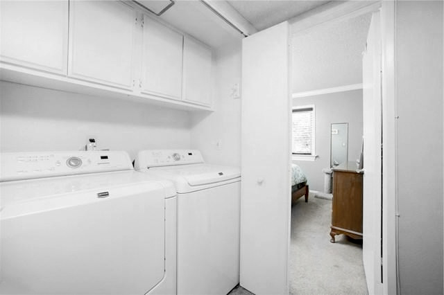 Laundryroom in unit - 14022 Coteau Dr