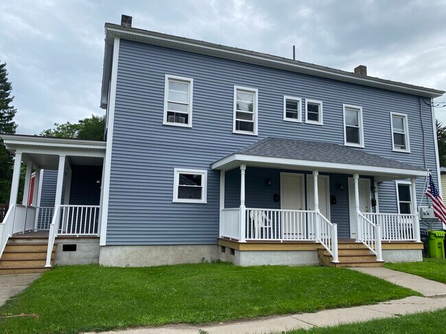 Building Photo - 49 Cayuga St
