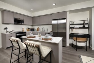 Building Photo - The Monroe