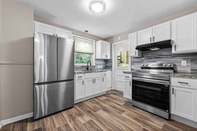 Foto del edificio - 4705 Jackson St