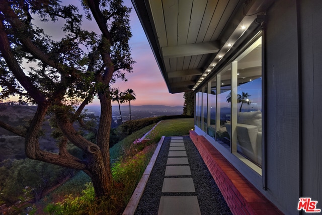 Building Photo - 3641 Glenridge Dr