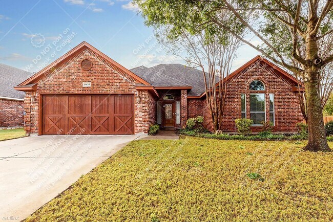 Foto del edificio - 3 br, 2 bath House - 8433 Arroyo Ln