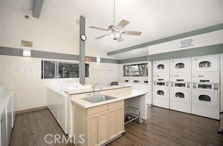 Foto del edificio - 165 Streamwood