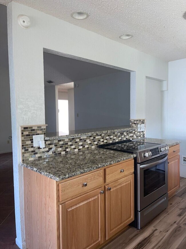 Foto del edificio - Flour Bluff 3 bedroom 2 bathroom