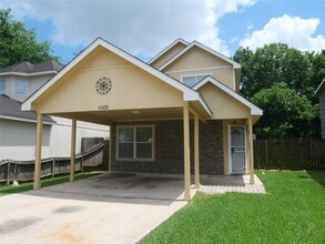Building Photo - 6603 Schambray St