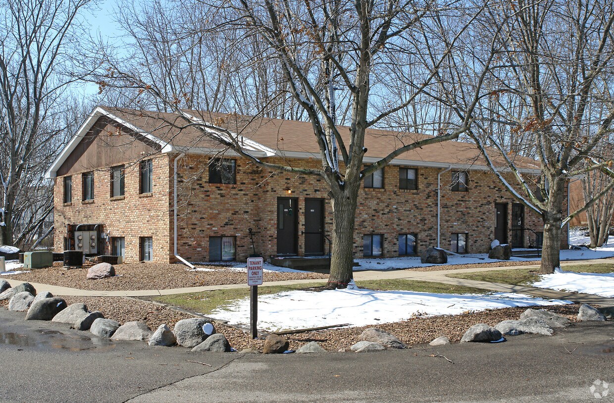 Building Photo - 1848-1862 Coolidge Ct