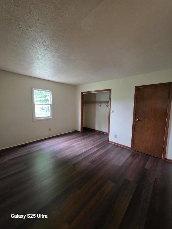 Foto del edificio - 820 S Locke St