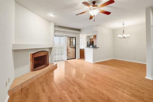 Foto del edificio - 8200 Neely Dr