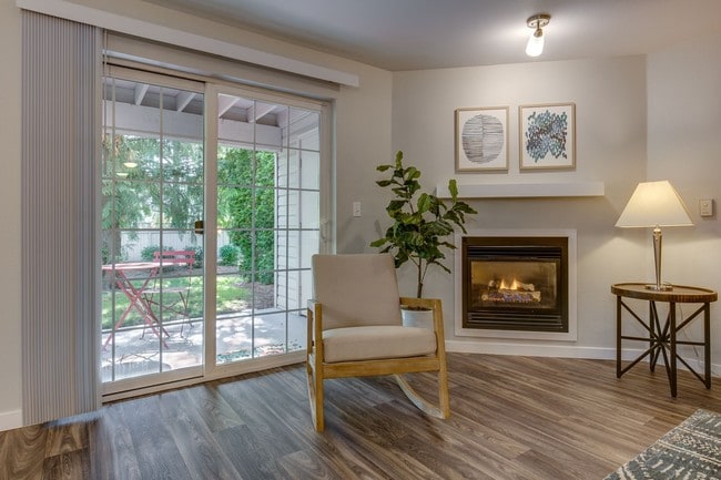 Callen apartments — community photo - Callen