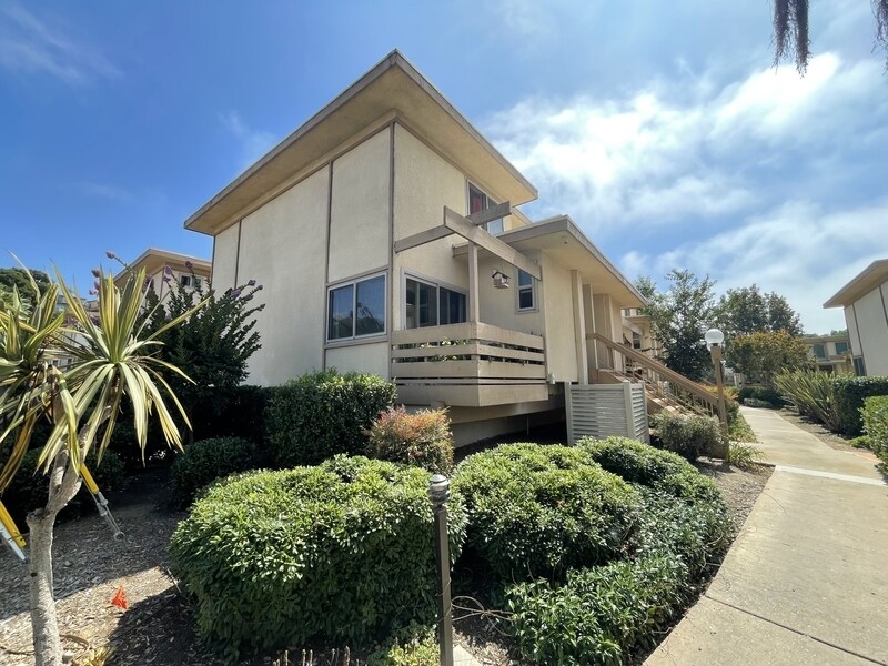 Foto principal - 2680 Worden St