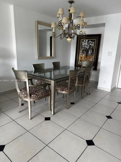 Foto del edificio - 100 Bayview Dr