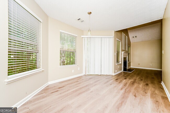 Foto del edificio - 3463 Newberry Downs Ln