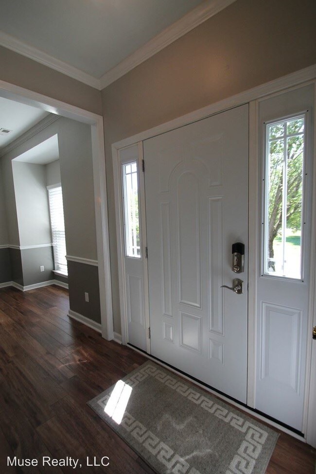 Building Photo - 4 br, 2.5 bath House - 217 Pond View Lane
