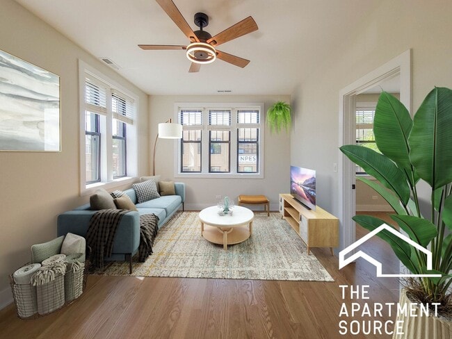 Photo - 2020 W Montrose Ave Apartment
