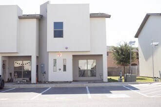 Building Photo - 4101 Blue Quail Rd