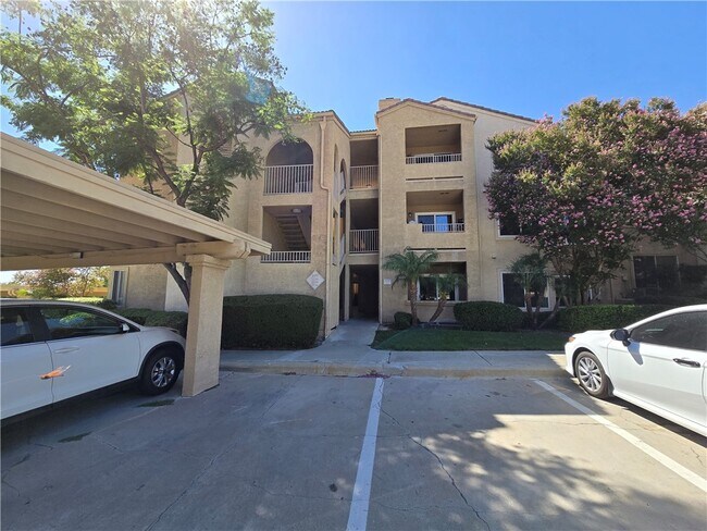 Foto del edificio - 2450 San Gabriel Way