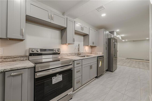 Foto del edificio - 435 Little Pines Ct