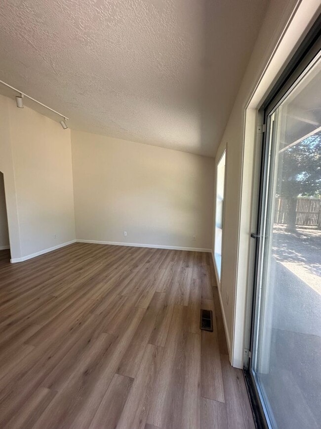 Foto del edificio - Medford area 3/2 in NE cul-de-sac!