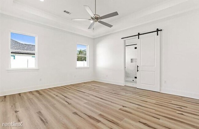 Building Photo - 3 br, 2.5 bath House - 2219 Harris Circle