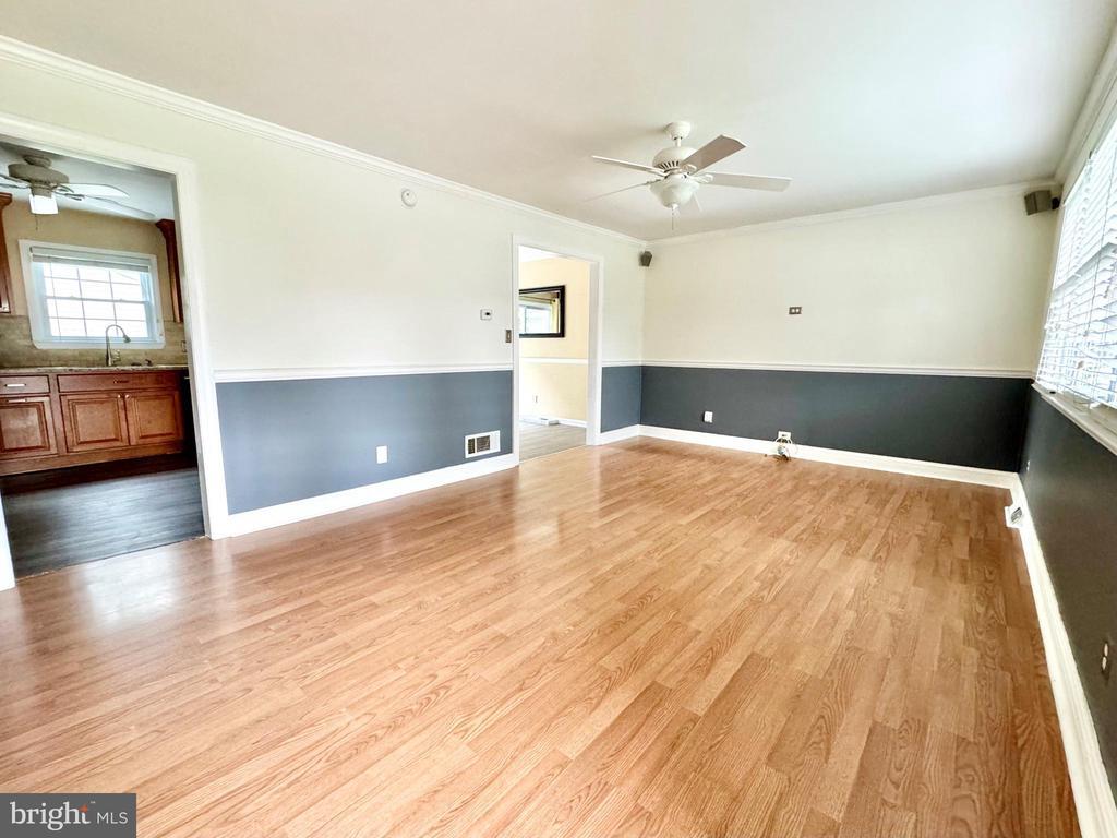Primary Photo - 302 Mimosa Ave