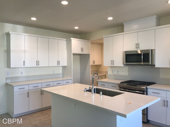 Building Photo - 3 br, 2.5 bath House - 19513 Herringbone D...