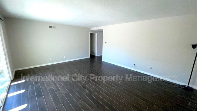 Building Photo - 3501 Claremore Ave