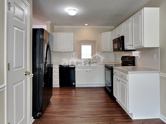 Building Photo - 140 Haven Grove Trl