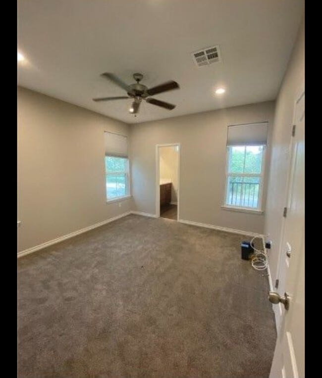 Building Photo - 3309 S 3rd St