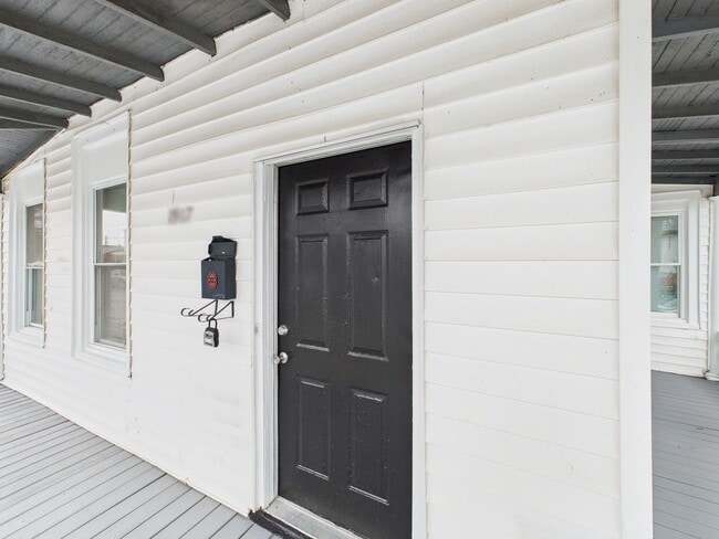 Foto del edificio - 1917 Boston Ave