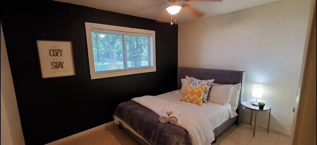 Foto del edificio - 4222 Hoffman St