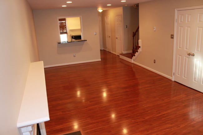 Photo - 227 Katie Ct (Falls Church, VA) Apartment