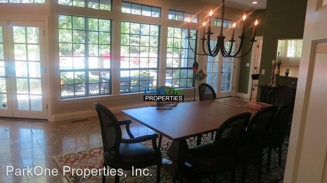 Building Photo - 5 br, 4.5 bath House - 297 La Casa Via
