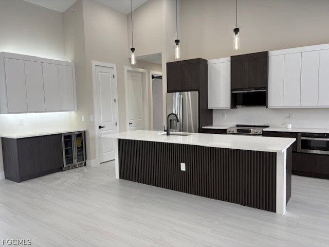 Foto del edificio - 102 NE 8th Pl