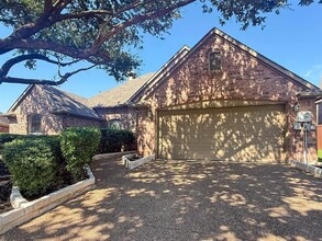 Building Photo - 7502 Acorn Ln
