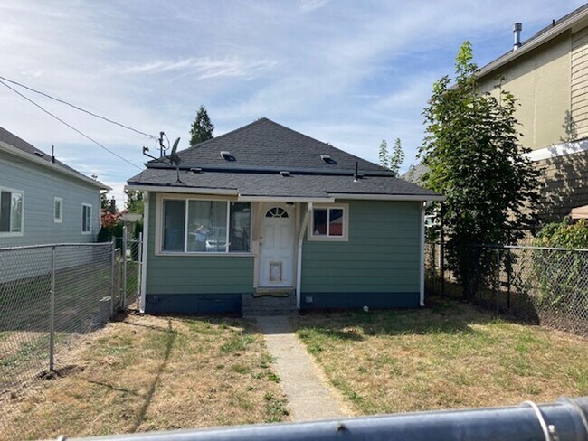 Building Photo - STATUS: UNAVAILABLE; RENTED-R315 -