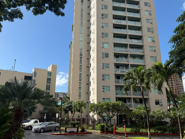 Foto del edificio - 3009 Ala Makahala Pl