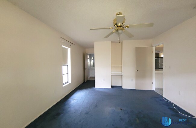 Foto del edificio - GORGEOUS 2 BEDS | 2 BATHS Home with a Sun Room and Garage in Port Richey Available for Rent! *Mov...