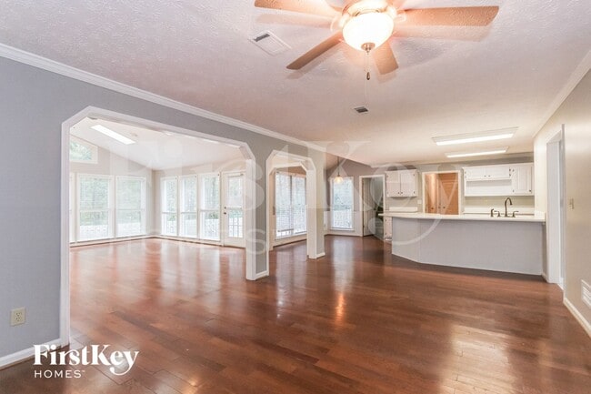 Foto del edificio - 2345 Ashton Ridge Dr