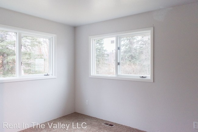 Building Photo - 4060 N Bull Moose Dr