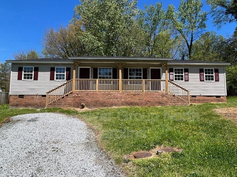 Primary Photo - 2209 Gable Way