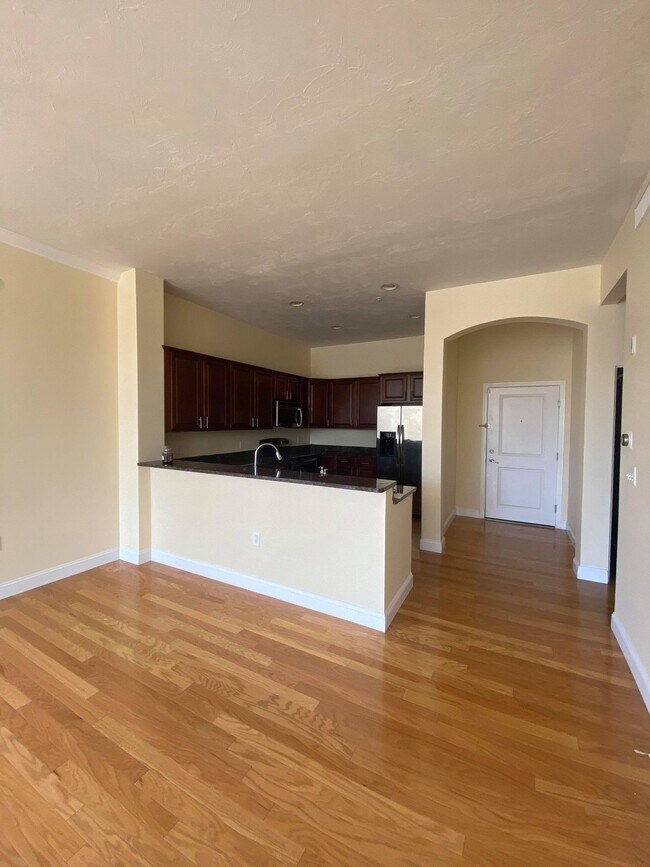 Kitchen - 855 Main St