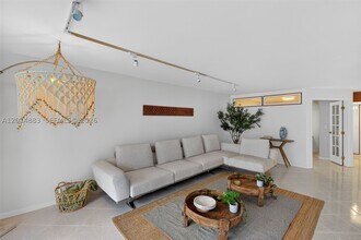 Building Photo - 2401 Collins Ave