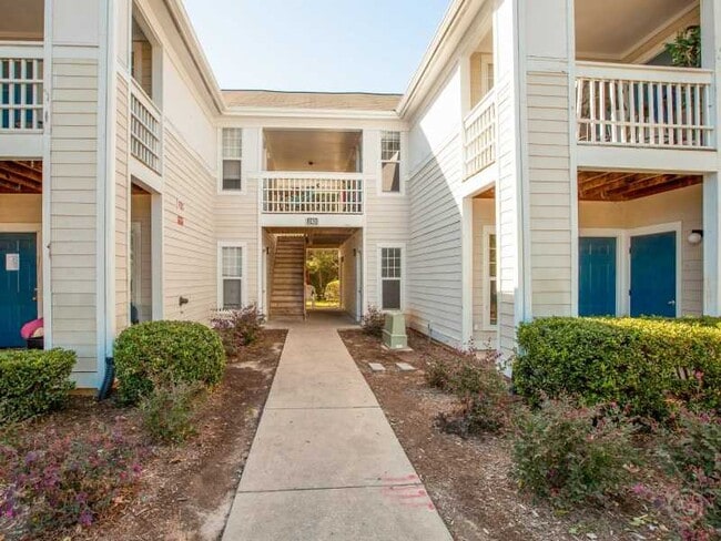 Village on Hill Street Apartments - The Village On Hill Street