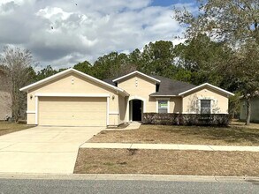 Building Photo - 11673 Brian Lakes Dr N